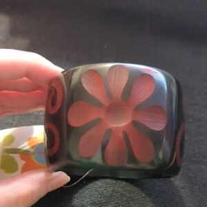 Black and Brown Resin Floral Flower Chunky Oversized Bangle Statement Bracelet